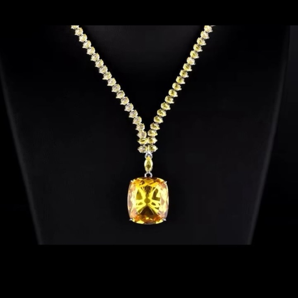 Gorgeous topaz tennis necklace square cut crystal 5.2ct